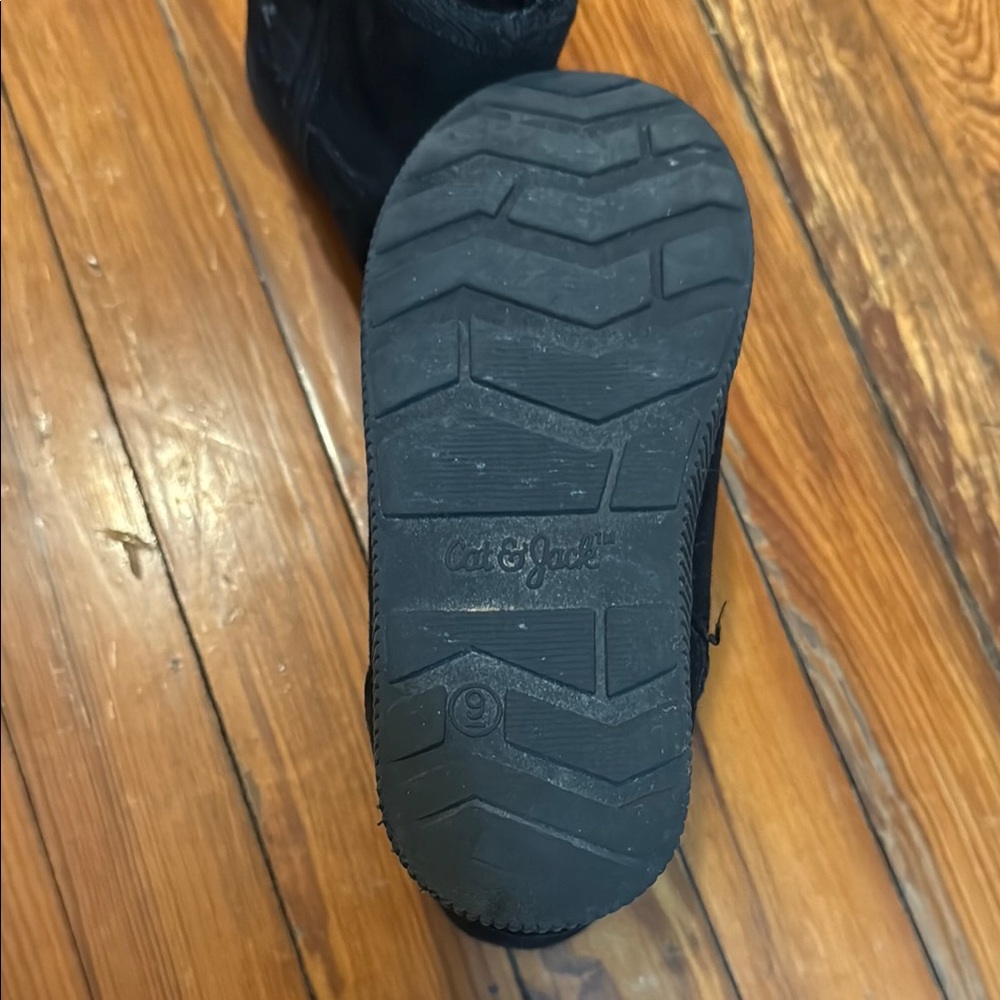 Kids Black Winter Boots - Picture 3 of 3